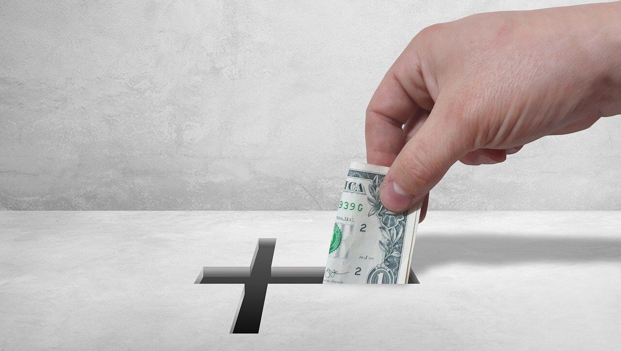 How Does Finance Impact a Minister’s Influence?